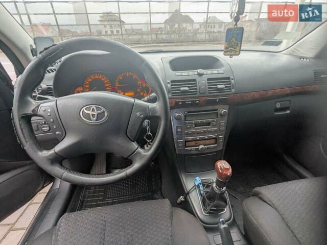 Сірий Тойота Авенсіс, об'ємом двигуна 2 л та пробігом 390 тис. км за 4500 $, фото 6 на Automoto.ua