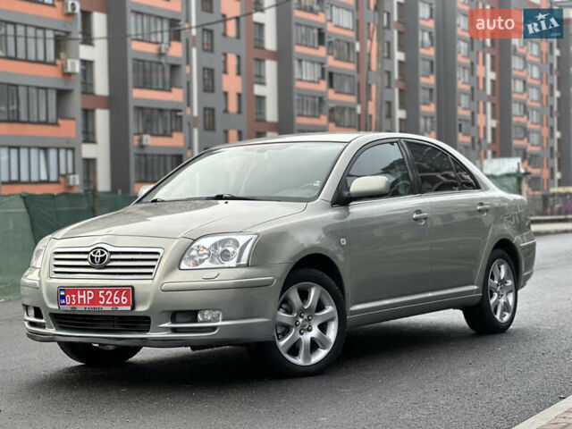 Серый Тойота Авенсис, объемом двигателя 2 л и пробегом 250 тыс. км за 4650 $, фото 9 на Automoto.ua