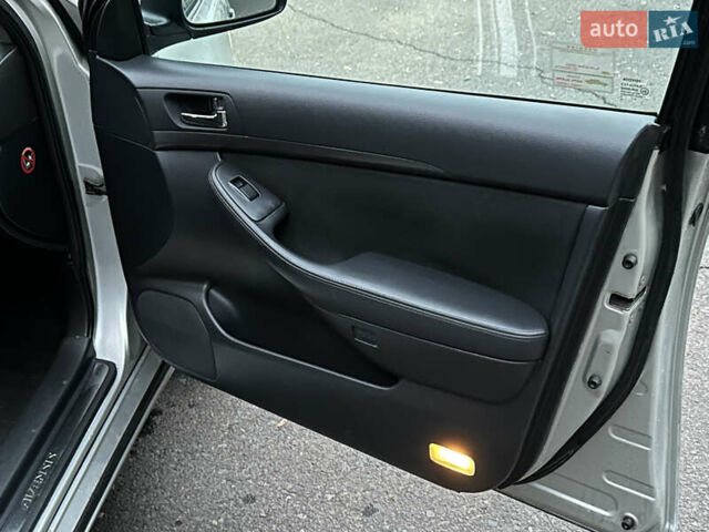 Сірий Тойота Авенсіс, об'ємом двигуна 1.79 л та пробігом 280 тис. км за 4600 $, фото 19 на Automoto.ua