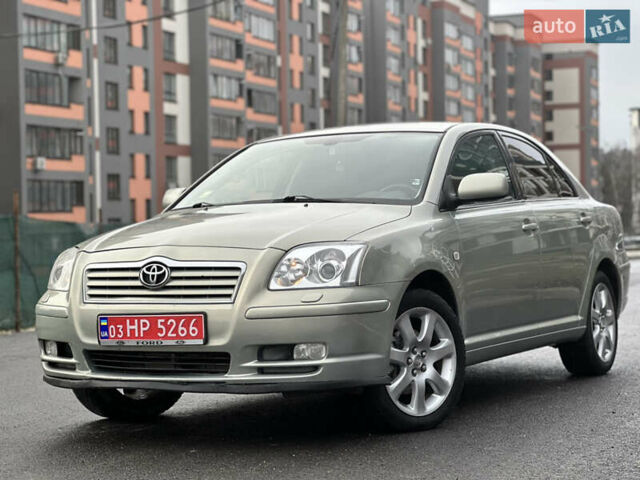 Серый Тойота Авенсис, объемом двигателя 2 л и пробегом 250 тыс. км за 4650 $, фото 5 на Automoto.ua