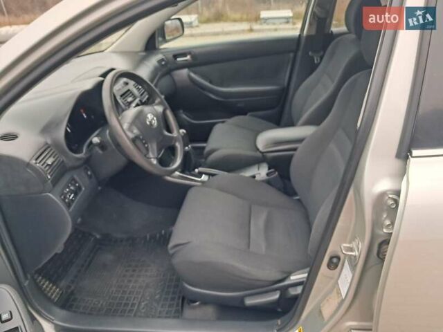 Серый Тойота Авенсис, объемом двигателя 1.8 л и пробегом 230 тыс. км за 5200 $, фото 52 на Automoto.ua
