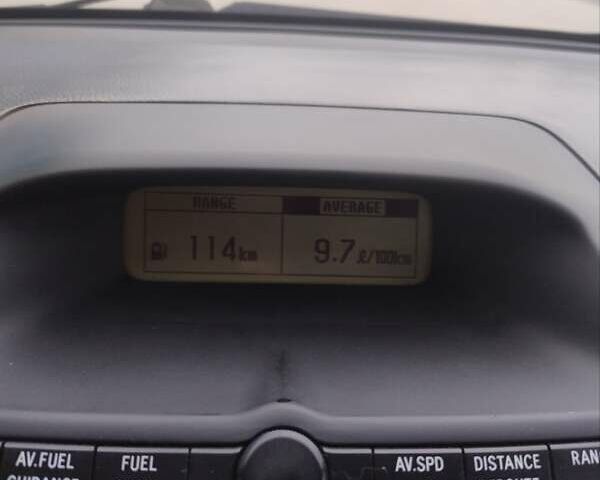 Серый Тойота Авенсис, объемом двигателя 1.79 л и пробегом 298 тыс. км за 5100 $, фото 32 на Automoto.ua