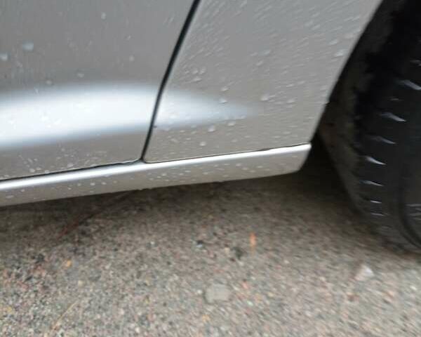 Сірий Тойота Авенсіс, об'ємом двигуна 1.79 л та пробігом 380 тис. км за 5000 $, фото 20 на Automoto.ua