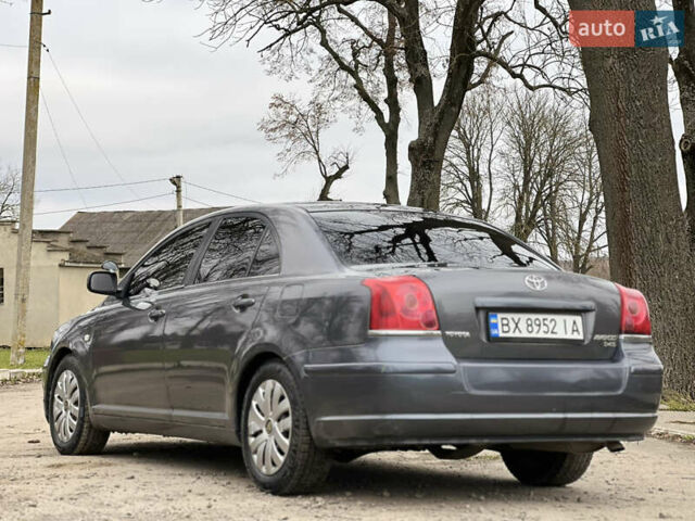 Серый Тойота Авенсис, объемом двигателя 2.23 л и пробегом 337 тыс. км за 5777 $, фото 4 на Automoto.ua