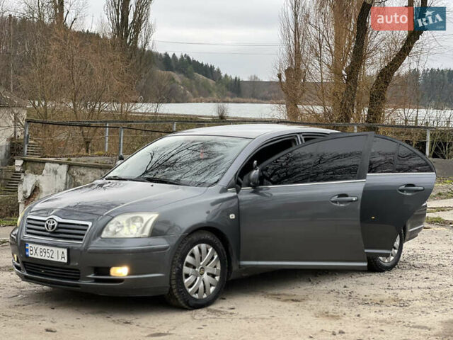 Серый Тойота Авенсис, объемом двигателя 2.23 л и пробегом 337 тыс. км за 5777 $, фото 3 на Automoto.ua