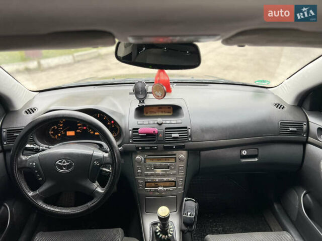 Серый Тойота Авенсис, объемом двигателя 2.23 л и пробегом 337 тыс. км за 5777 $, фото 20 на Automoto.ua