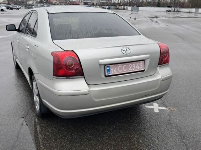 Серый Тойота Авенсис, объемом двигателя 1.8 л и пробегом 247 тыс. км за 4300 $, фото 3 на Automoto.ua