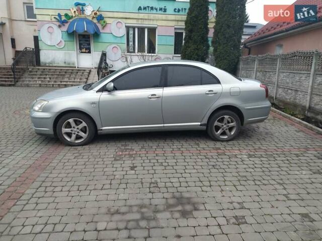 Серый Тойота Авенсис, объемом двигателя 2.2 л и пробегом 310 тыс. км за 5000 $, фото 6 на Automoto.ua