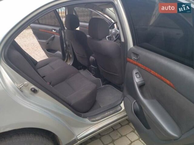 Серый Тойота Авенсис, объемом двигателя 2.2 л и пробегом 310 тыс. км за 5000 $, фото 10 на Automoto.ua