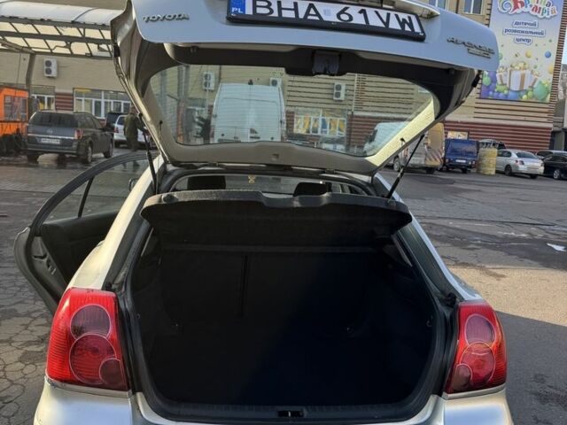 Сірий Тойота Авенсіс, об'ємом двигуна 2 л та пробігом 207 тис. км за 2949 $, фото 11 на Automoto.ua