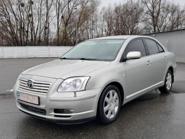 Серый Тойота Авенсис, объемом двигателя 1.8 л и пробегом 247 тыс. км за 4300 $, фото 1 на Automoto.ua