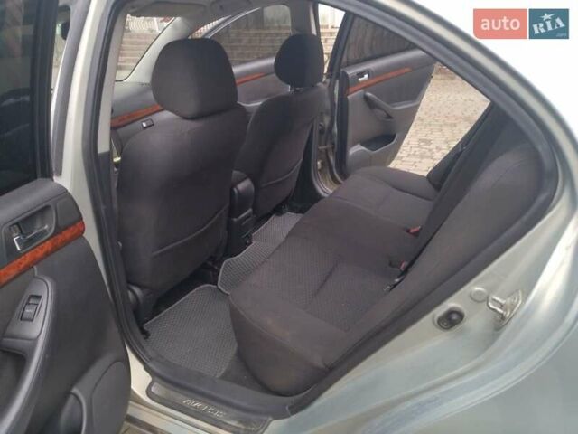 Серый Тойота Авенсис, объемом двигателя 2.2 л и пробегом 310 тыс. км за 5000 $, фото 11 на Automoto.ua