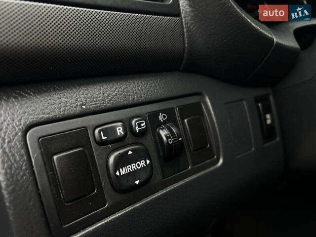 Серый Тойота Авенсис, объемом двигателя 2.23 л и пробегом 337 тыс. км за 5777 $, фото 26 на Automoto.ua