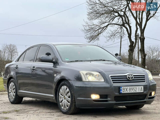 Серый Тойота Авенсис, объемом двигателя 2.23 л и пробегом 337 тыс. км за 5777 $, фото 8 на Automoto.ua