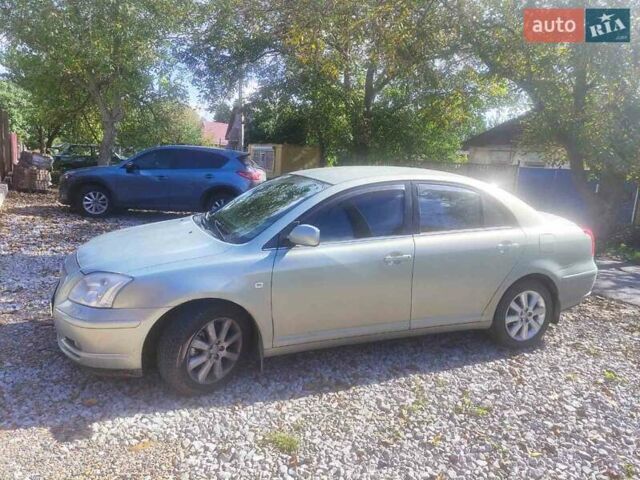 Сірий Тойота Авенсіс, об'ємом двигуна 1.8 л та пробігом 285 тис. км за 5600 $, фото 1 на Automoto.ua