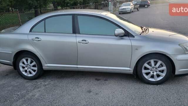 Серый Тойота Авенсис, объемом двигателя 1.8 л и пробегом 257 тыс. км за 5900 $, фото 6 на Automoto.ua