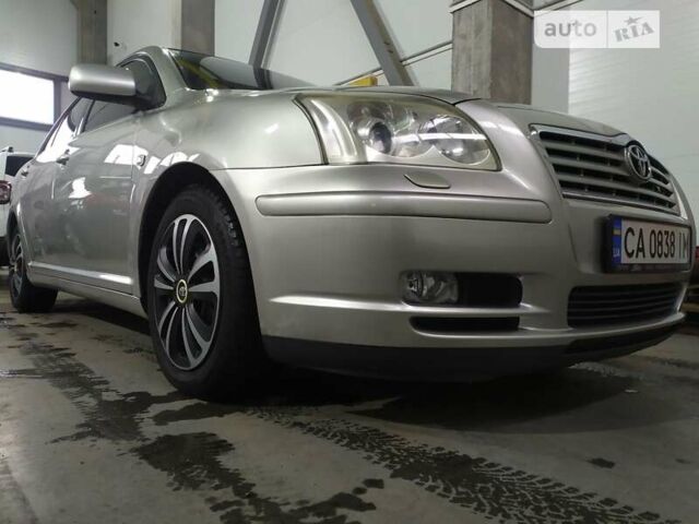 Серый Тойота Авенсис, объемом двигателя 2.01 л и пробегом 216 тыс. км за 6700 $, фото 33 на Automoto.ua