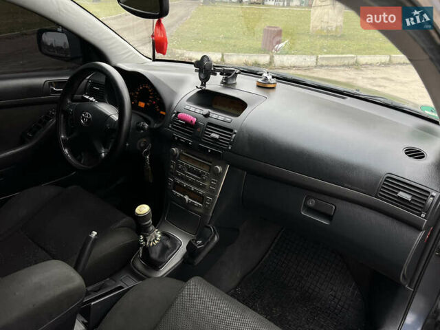 Серый Тойота Авенсис, объемом двигателя 2.23 л и пробегом 337 тыс. км за 5777 $, фото 43 на Automoto.ua