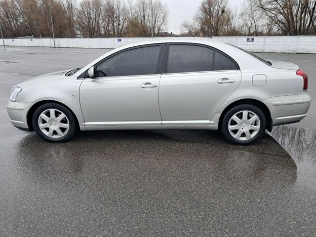 Серый Тойота Авенсис, объемом двигателя 1.8 л и пробегом 247 тыс. км за 4300 $, фото 4 на Automoto.ua