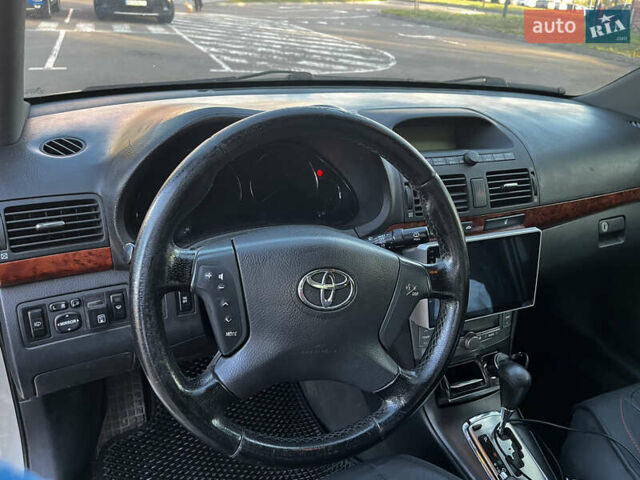 Серый Тойота Авенсис, объемом двигателя 1.79 л и пробегом 280 тыс. км за 6300 $, фото 13 на Automoto.ua