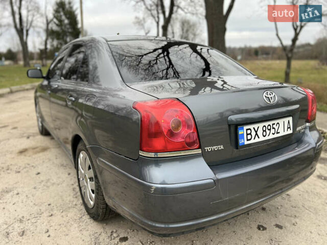 Серый Тойота Авенсис, объемом двигателя 2.23 л и пробегом 337 тыс. км за 5777 $, фото 14 на Automoto.ua