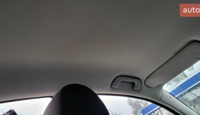 Серый Тойота Авенсис, объемом двигателя 1.79 л и пробегом 94 тыс. км за 6950 $, фото 15 на Automoto.ua