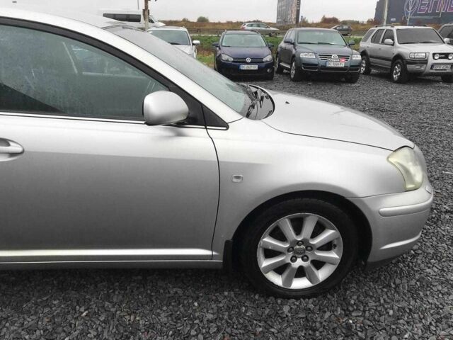 Сірий Тойота Авенсіс, об'ємом двигуна 1.8 л та пробігом 328 тис. км за 4790 $, фото 9 на Automoto.ua