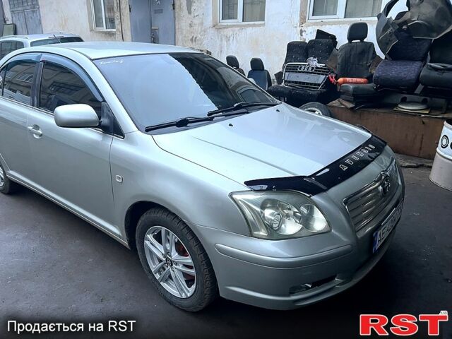 Сірий Тойота Авенсіс, об'ємом двигуна 2.4 л та пробігом 200 тис. км за 5300 $, фото 2 на Automoto.ua