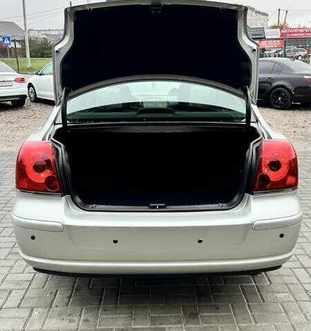 Сірий Тойота Авенсіс, об'ємом двигуна 2.2 л та пробігом 219 тис. км за 6600 $, фото 8 на Automoto.ua