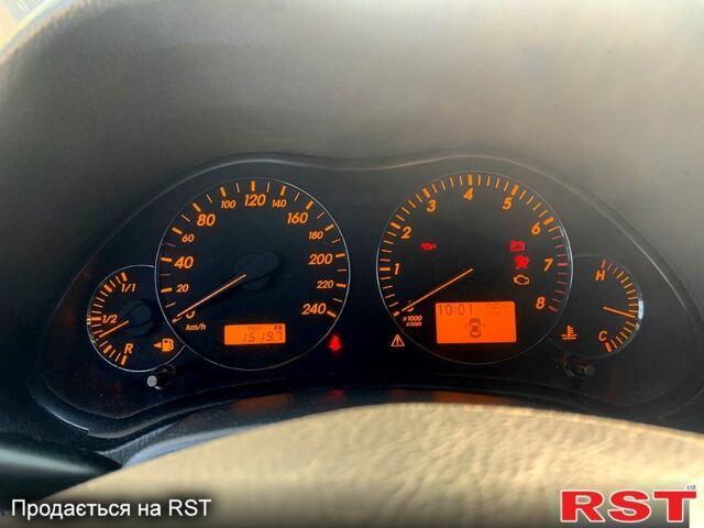 Серый Тойота Авенсис, объемом двигателя 1.8 л и пробегом 250 тыс. км за 6300 $, фото 6 на Automoto.ua