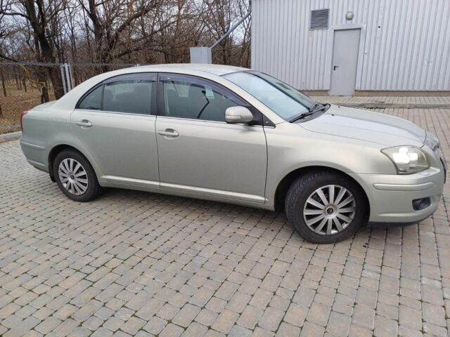 Серый Тойота Авенсис, объемом двигателя 1.8 л и пробегом 170 тыс. км за 7500 $, фото 1 на Automoto.ua