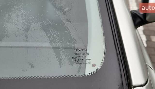 Серый Тойота Авенсис, объемом двигателя 1.79 л и пробегом 94 тыс. км за 6950 $, фото 39 на Automoto.ua