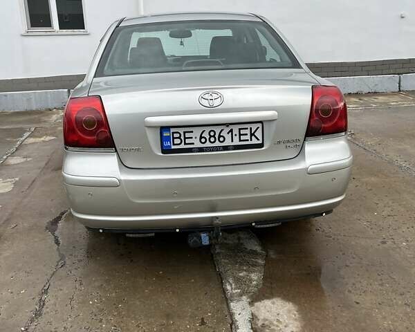 Серый Тойота Авенсис, объемом двигателя 2 л и пробегом 371 тыс. км за 5500 $, фото 6 на Automoto.ua
