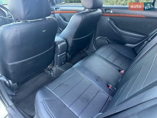 Сірий Тойота Авенсіс, об'ємом двигуна 1.8 л та пробігом 260 тис. км за 5800 $, фото 8 на Automoto.ua