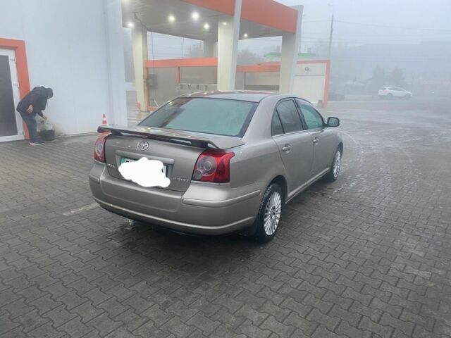 Серый Тойота Авенсис, объемом двигателя 0 л и пробегом 2 тыс. км за 5400 $, фото 6 на Automoto.ua