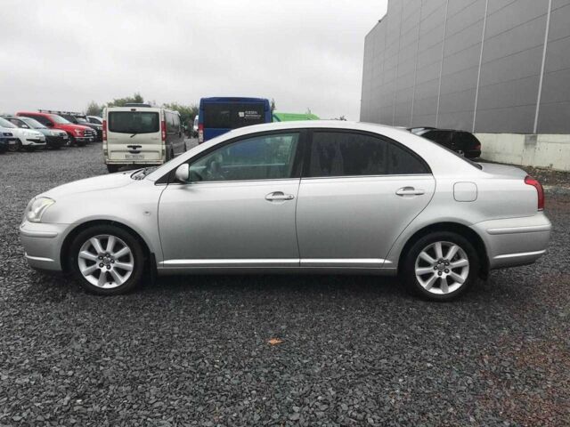 Сірий Тойота Авенсіс, об'ємом двигуна 1.8 л та пробігом 328 тис. км за 4790 $, фото 4 на Automoto.ua