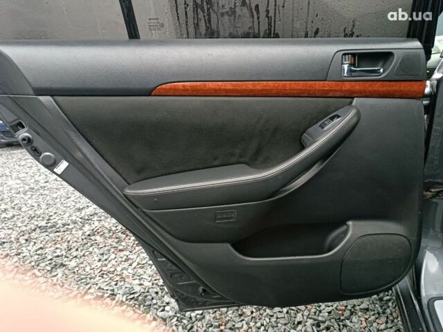 Серый Тойота Авенсис, объемом двигателя 2.2 л и пробегом 280 тыс. км за 7440 $, фото 26 на Automoto.ua