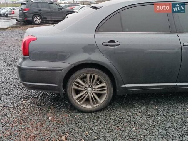Серый Тойота Авенсис, объемом двигателя 2.2 л и пробегом 280 тыс. км за 7440 $, фото 13 на Automoto.ua