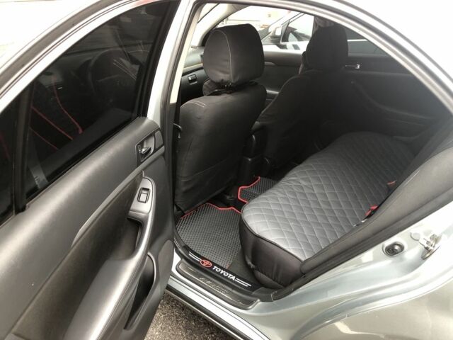 Серый Тойота Авенсис, объемом двигателя 1.8 л и пробегом 360 тыс. км за 6000 $, фото 5 на Automoto.ua