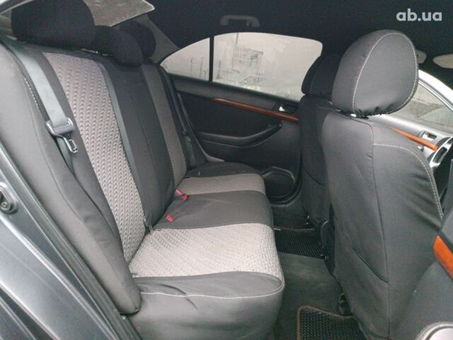 Серый Тойота Авенсис, объемом двигателя 2.2 л и пробегом 280 тыс. км за 7440 $, фото 32 на Automoto.ua