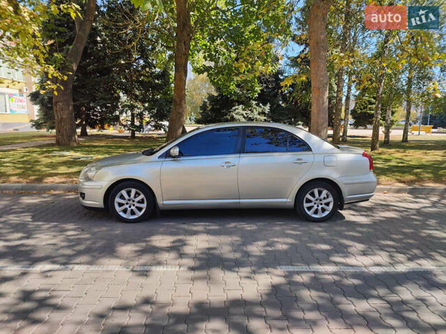 Сірий Тойота Авенсіс, об'ємом двигуна 1.8 л та пробігом 316 тис. км за 6900 $, фото 13 на Automoto.ua