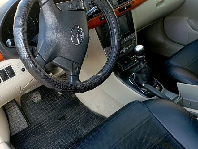 Сірий Тойота Авенсіс, об'ємом двигуна 2.2 л та пробігом 326 тис. км за 7200 $, фото 9 на Automoto.ua
