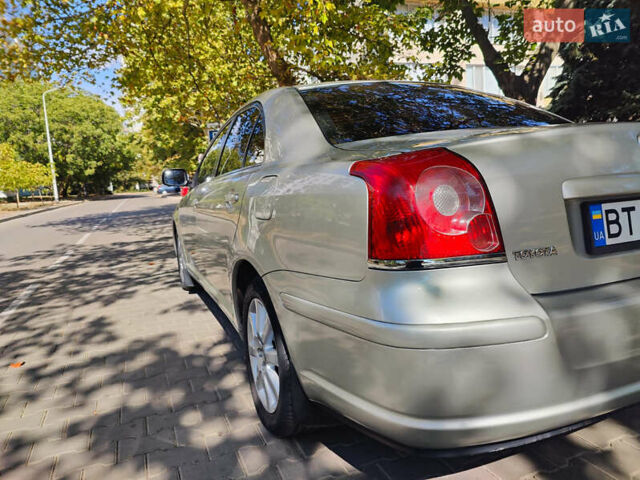Сірий Тойота Авенсіс, об'ємом двигуна 1.8 л та пробігом 316 тис. км за 6900 $, фото 21 на Automoto.ua