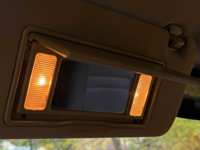 Серый Тойота Авенсис, объемом двигателя 1.8 л и пробегом 192 тыс. км за 8500 $, фото 16 на Automoto.ua