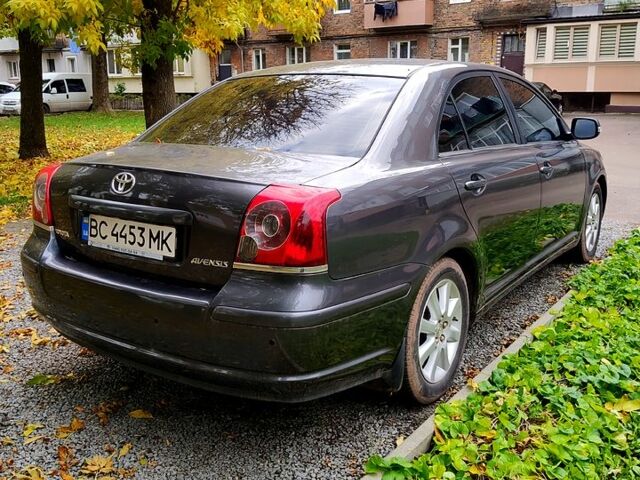 Сірий Тойота Авенсіс, об'ємом двигуна 1.8 л та пробігом 194 тис. км за 8000 $, фото 2 на Automoto.ua