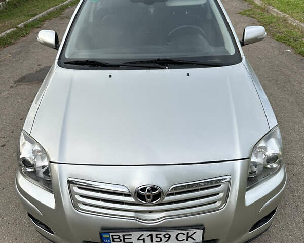 Серый Тойота Авенсис, объемом двигателя 2 л и пробегом 254 тыс. км за 5997 $, фото 1 на Automoto.ua