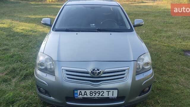 Серый Тойота Авенсис, объемом двигателя 1.8 л и пробегом 279 тыс. км за 6200 $, фото 8 на Automoto.ua