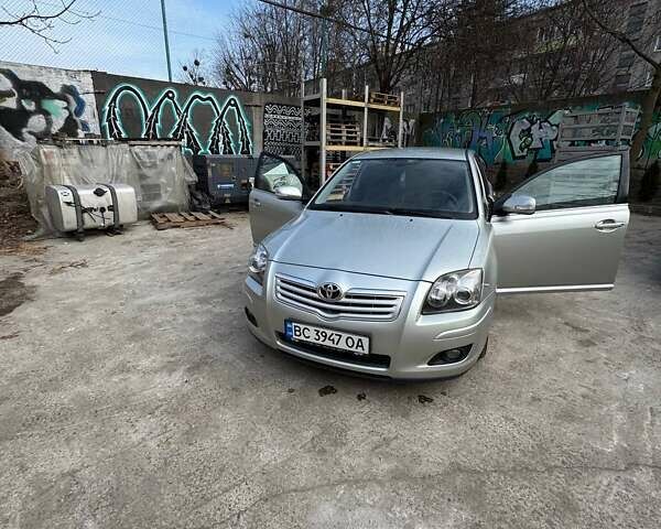 Сірий Тойота Авенсіс, об'ємом двигуна 1.8 л та пробігом 242 тис. км за 6400 $, фото 20 на Automoto.ua