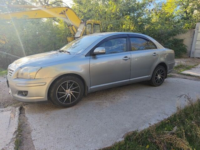 Сірий Тойота Авенсіс, об'ємом двигуна 1 л та пробігом 328 тис. км за 5500 $, фото 4 на Automoto.ua