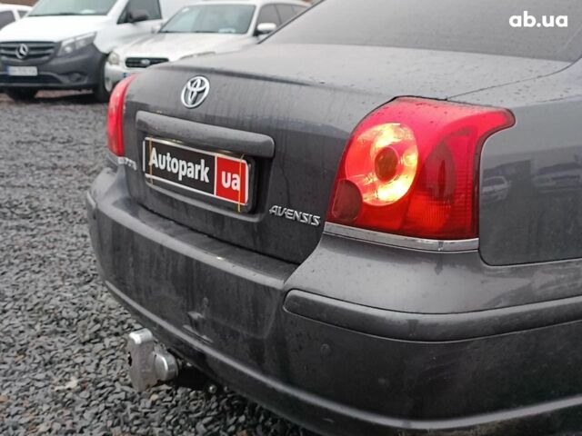 Серый Тойота Авенсис, объемом двигателя 2.2 л и пробегом 280 тыс. км за 7440 $, фото 11 на Automoto.ua